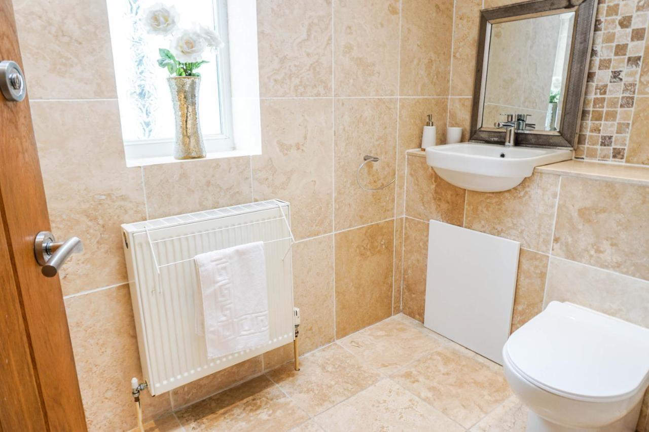 The Beach House - Fully Refurbed March 2024 Oystermouth Zewnętrze zdjęcie